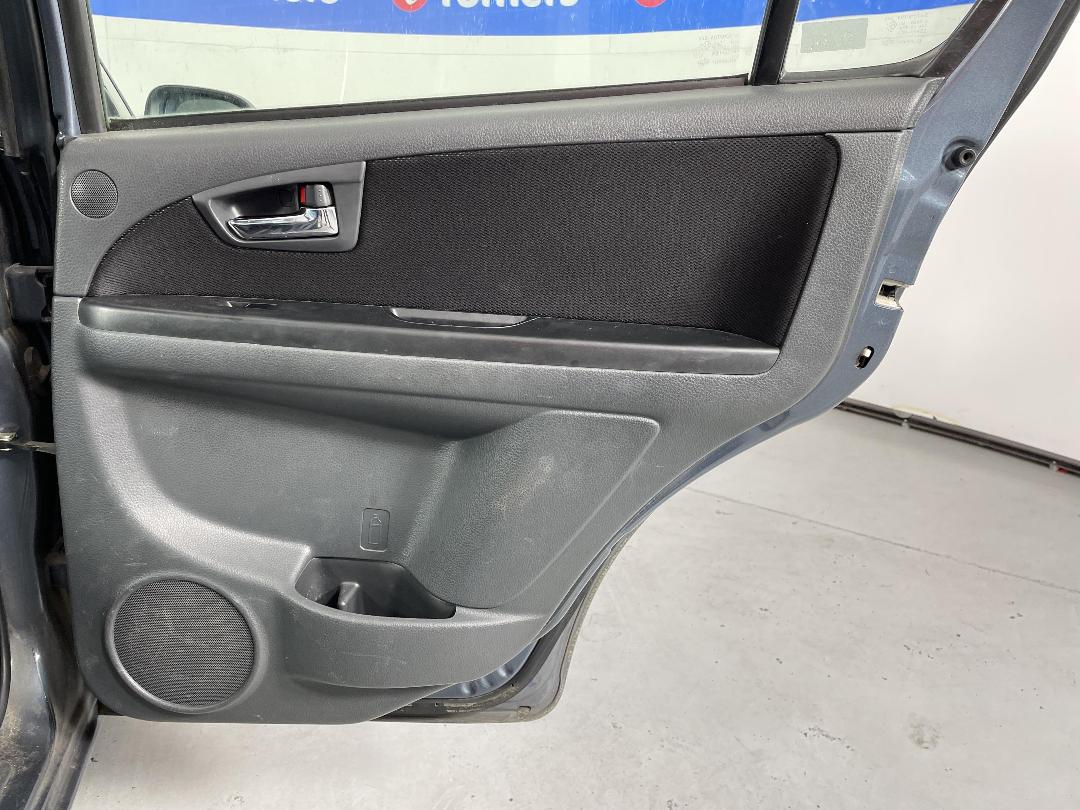 Photo '19' of Suzuki SX4 Photo '19' of Suzuki SX4