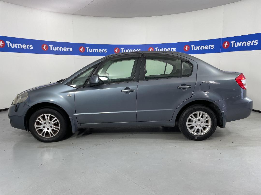 Photo '24' of Suzuki SX4 Photo '24' of Suzuki SX4