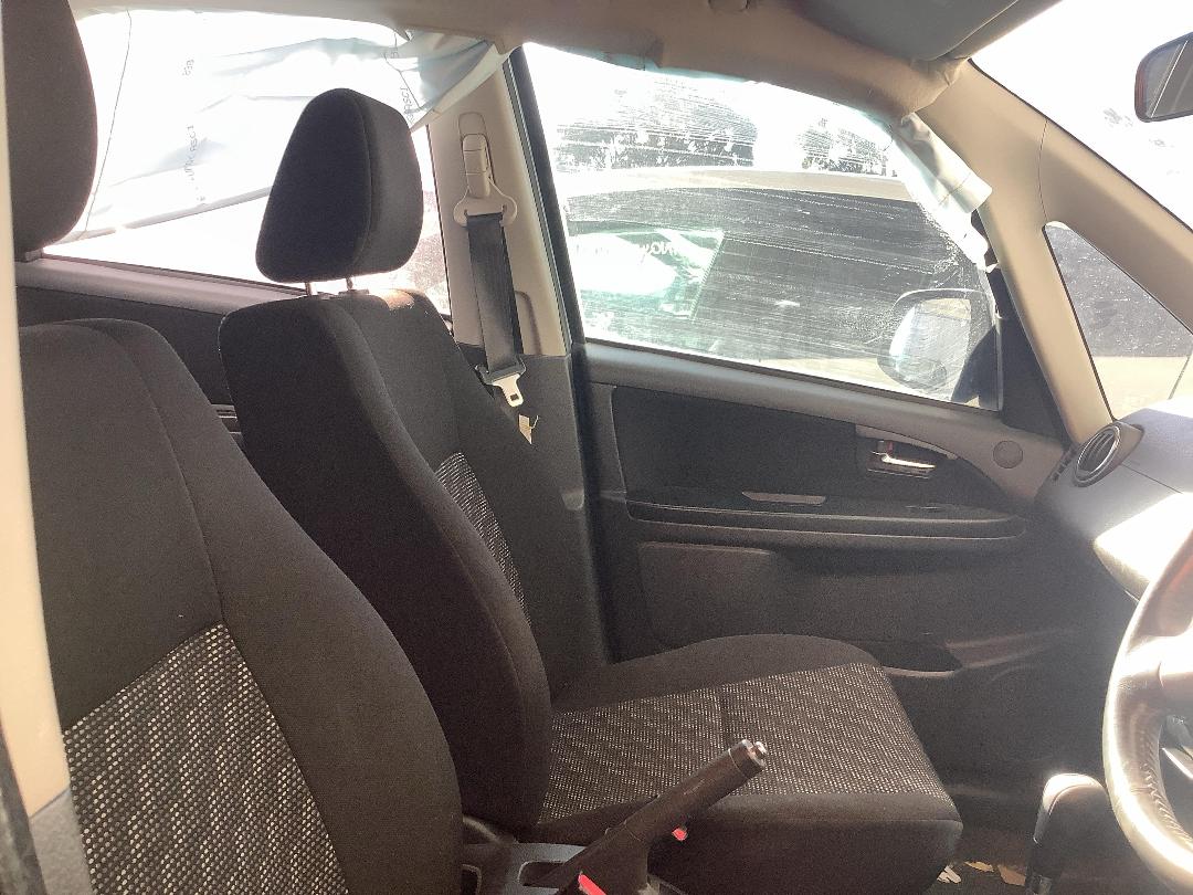 Photo '11' of Suzuki SX4