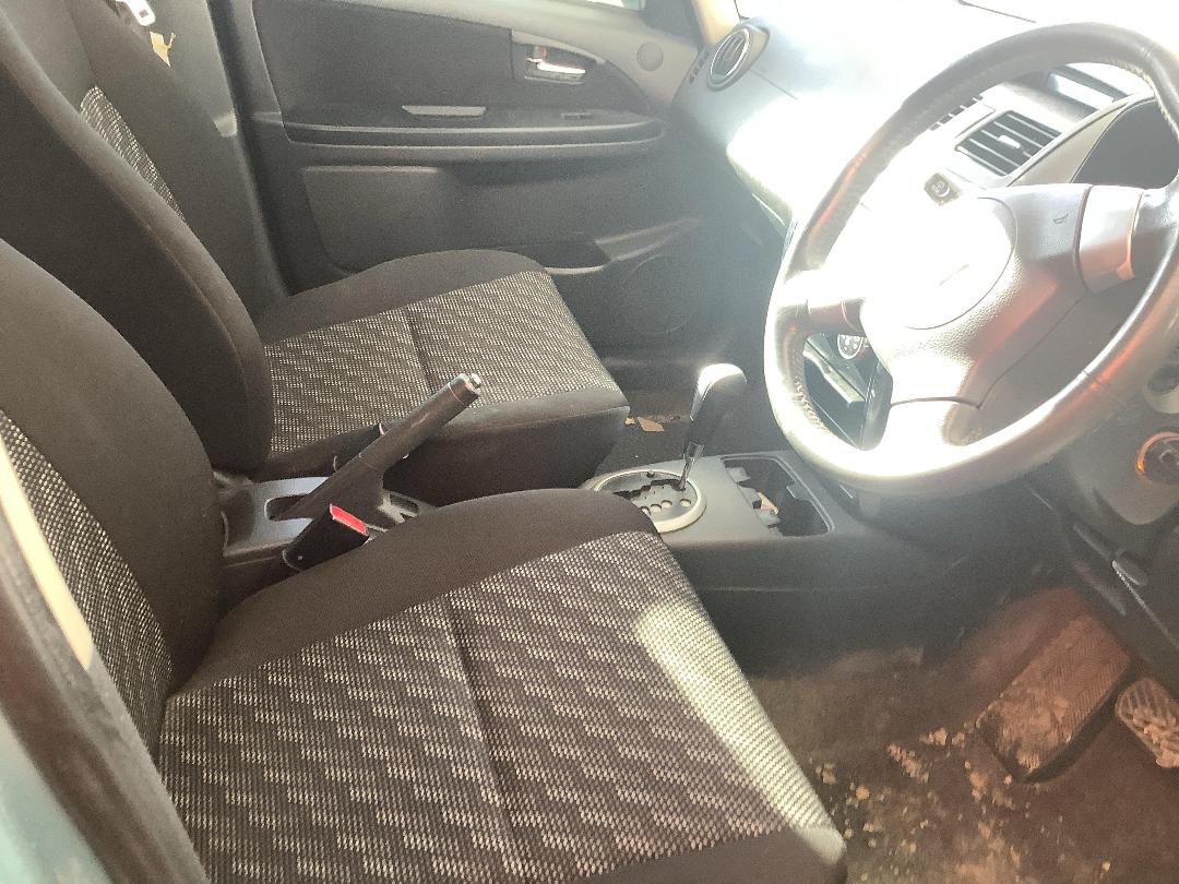 Photo '10' of Suzuki SX4