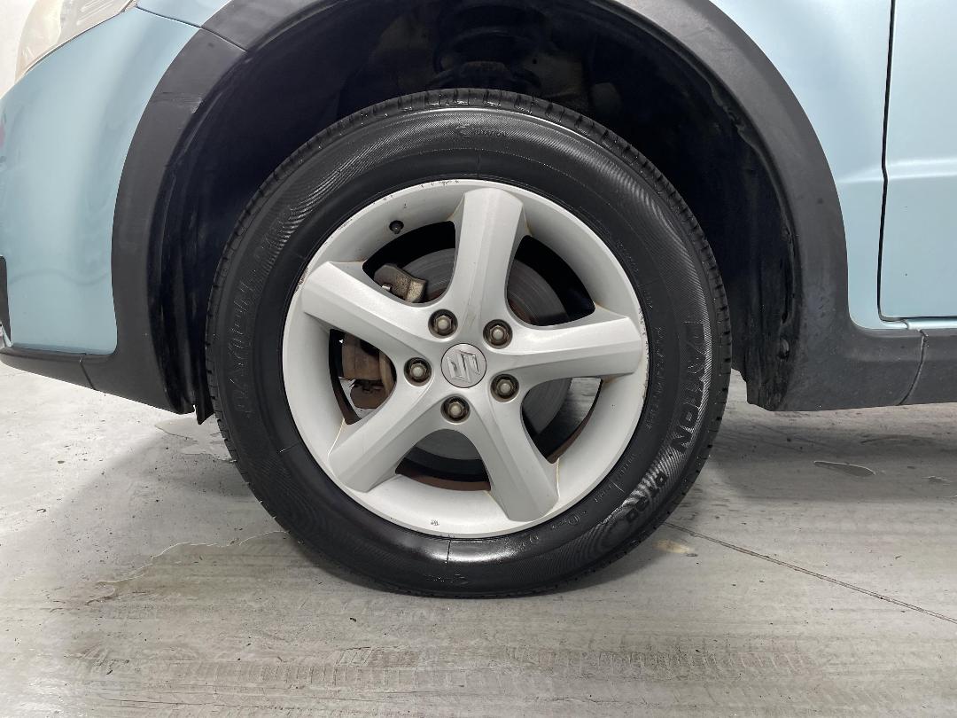 Photo '10' of Suzuki SX4 Photo '10' of Suzuki SX4