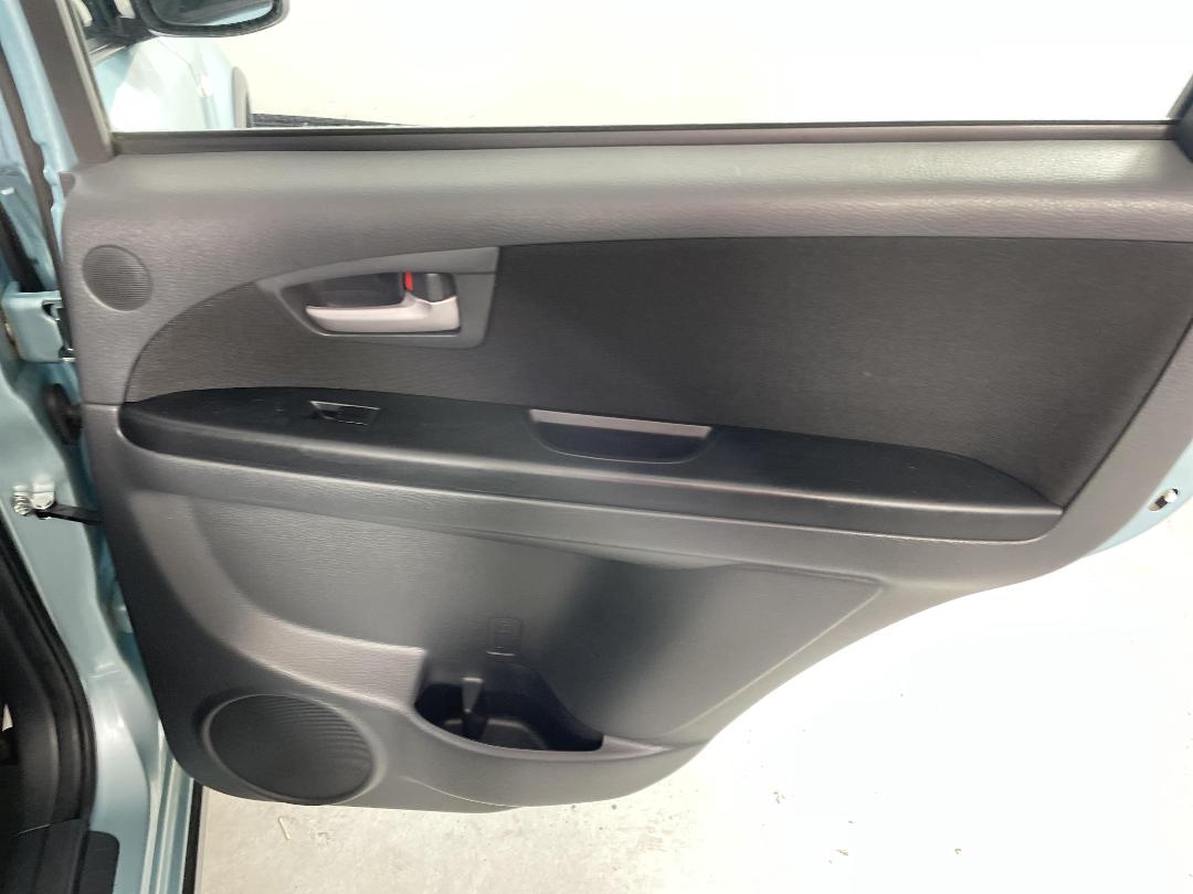 Photo '19' of Suzuki SX4 Photo '19' of Suzuki SX4