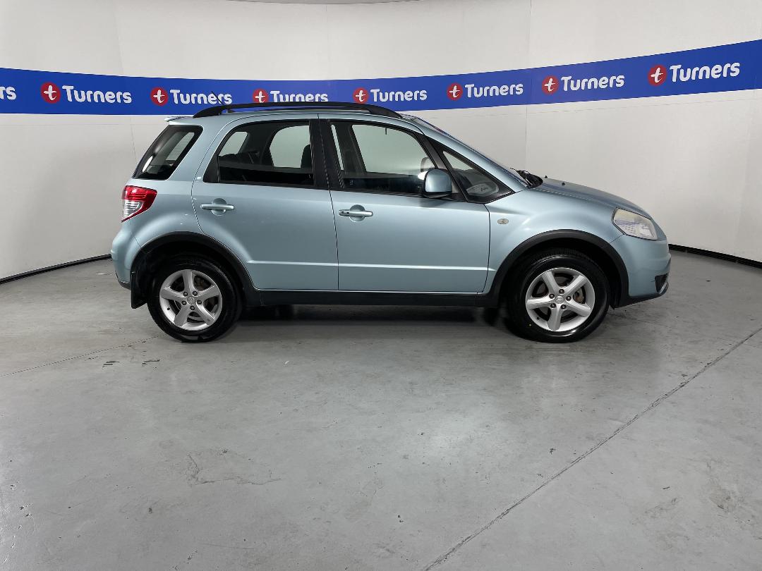 Photo '23' of Suzuki SX4 Photo '23' of Suzuki SX4