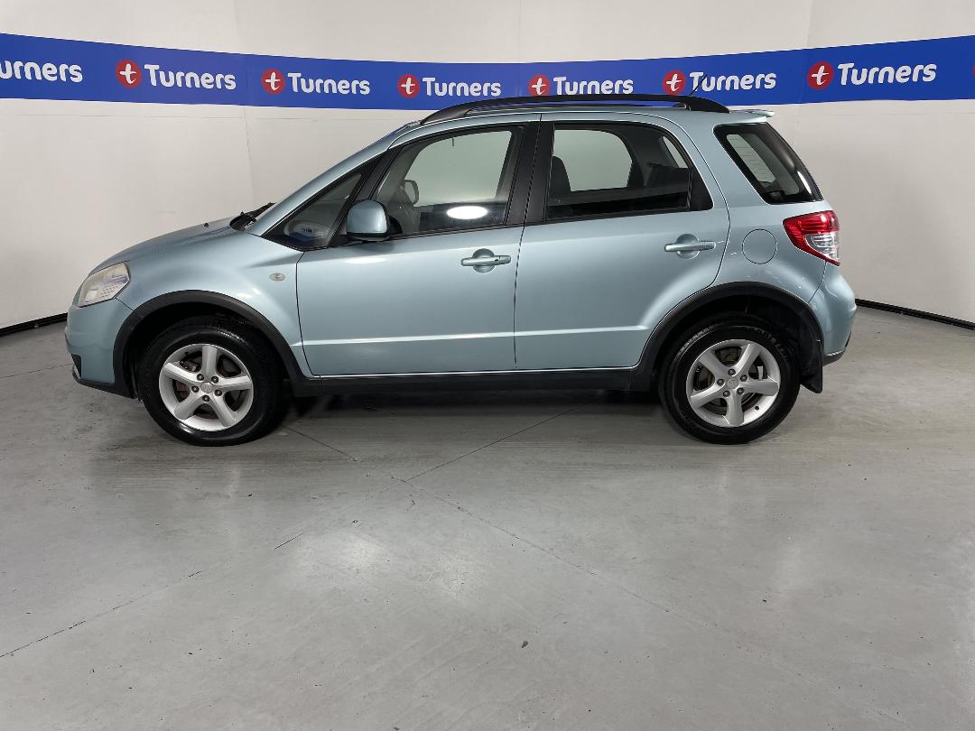 Photo '24' of Suzuki SX4 Photo '24' of Suzuki SX4