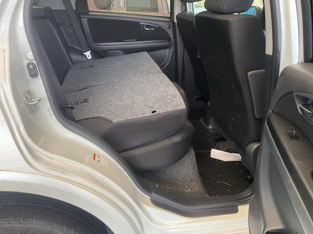 Photo '19' of Suzuki SX4