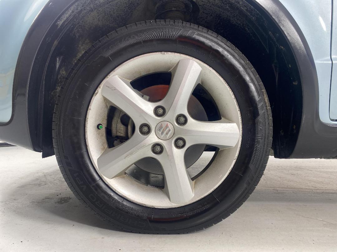 Photo '10' of Suzuki SX4