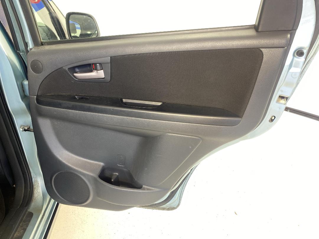 Photo '19' of Suzuki SX4