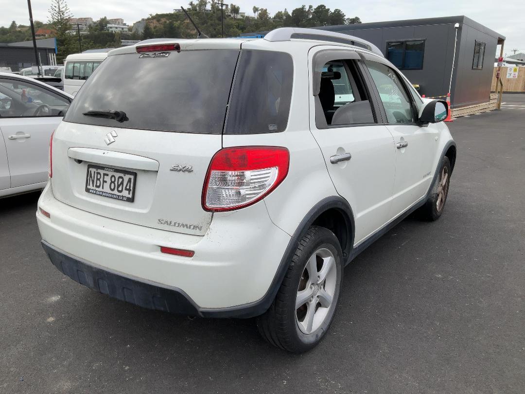 Photo '2' of Suzuki SX4