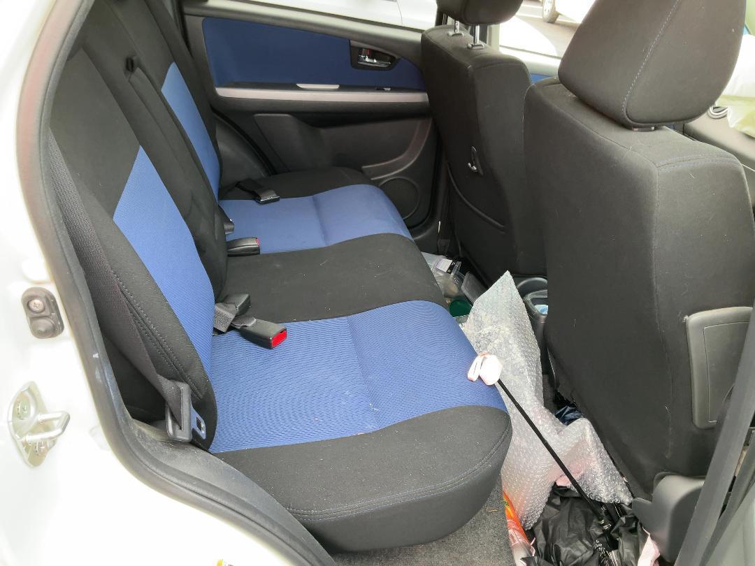 Photo '12' of Suzuki SX4