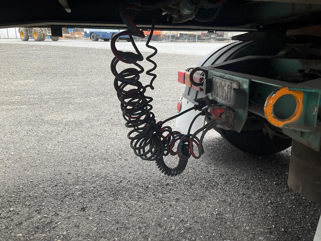 Photo '11' of TMC SG 3287 Curtainsider B-Train