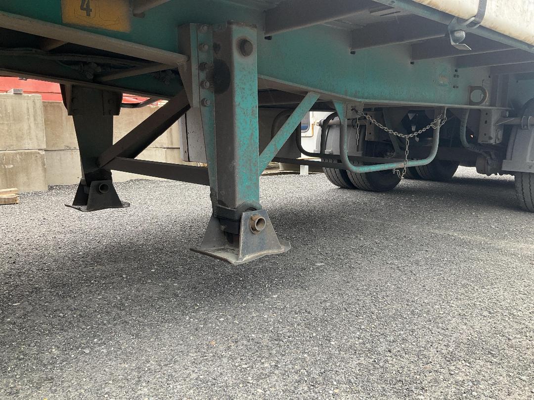 Photo '15' of TMC SG 3287 Curtainsider B-Train