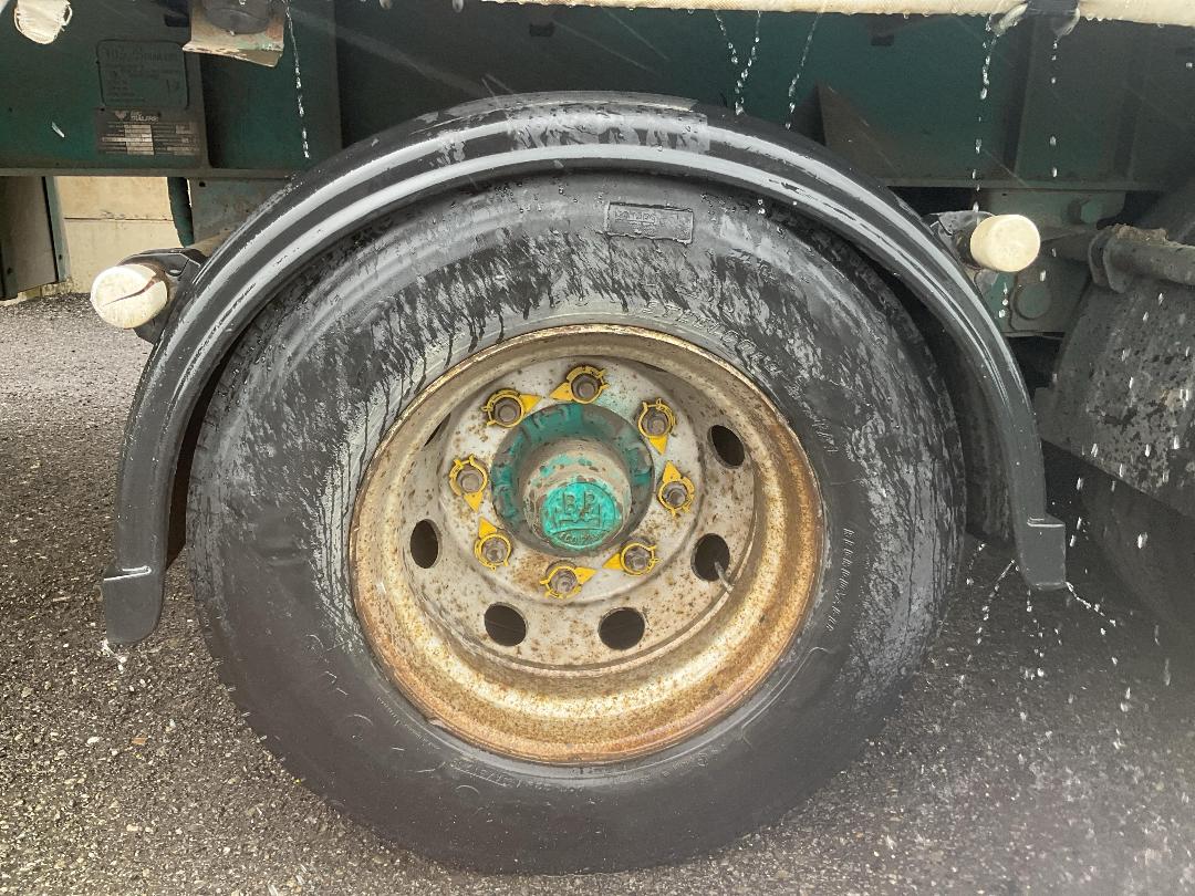 Photo '27' of TMC SG 3287 Curtainsider B-Train