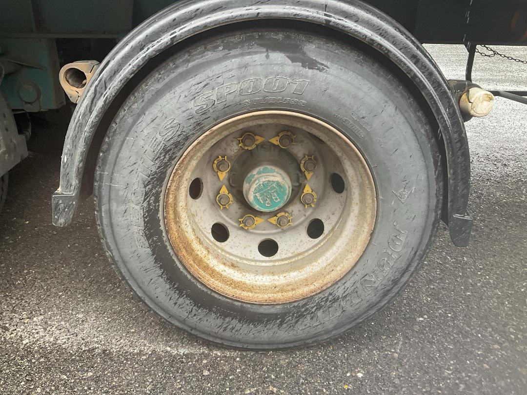 Photo '29' of TMC SG 3287 Curtainsider B-Train