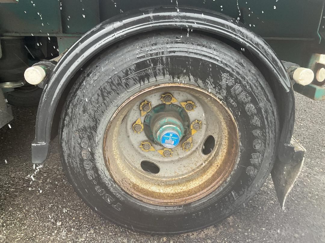 Photo '28' of TMC SG 3287 Curtainsider B-Train