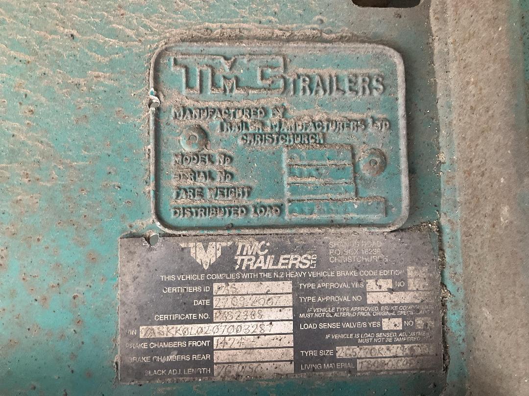 Photo '26' of TMC SG 3287 Curtainsider B-Train