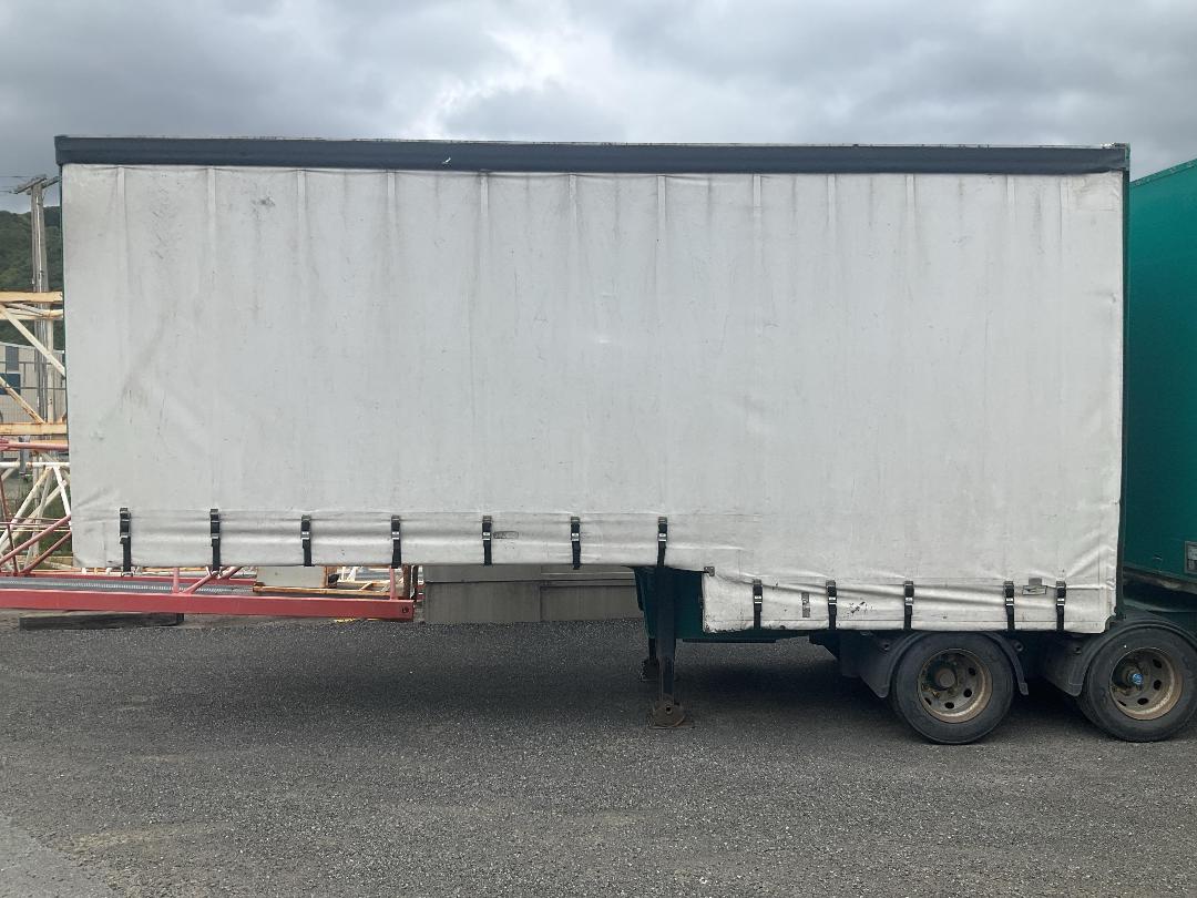 Photo '5' of TMC SH 3286 Curtainsider B-Train