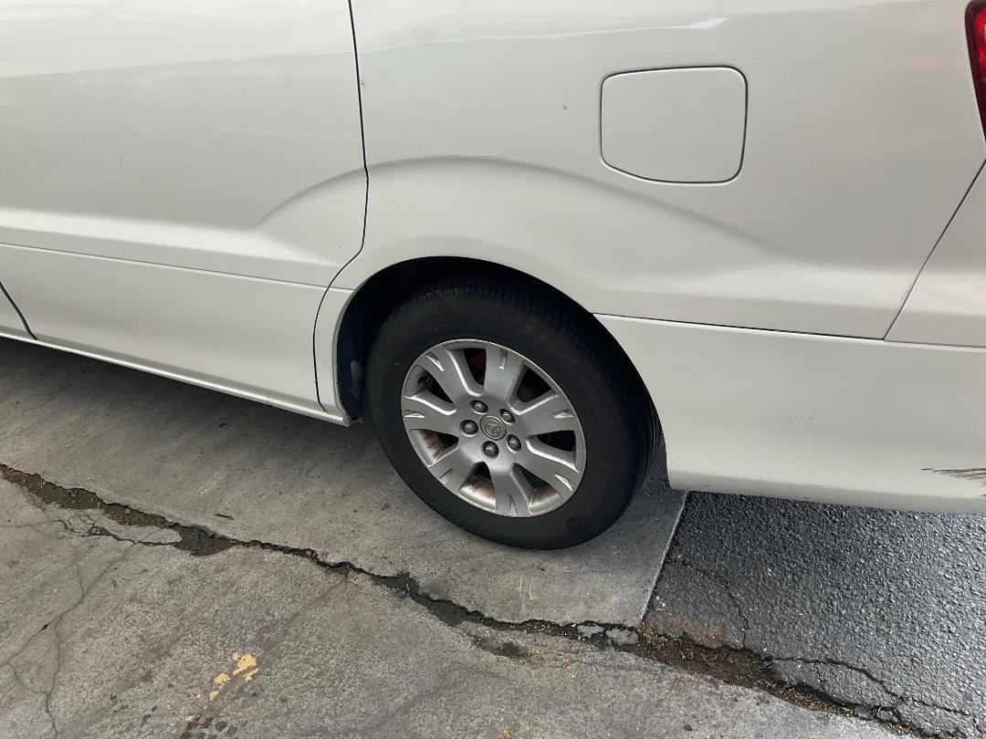 Photo '10' of Toyota Alphard