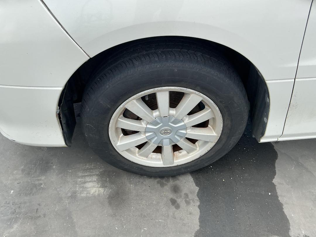 Photo '7' of Toyota Alphard Hybrid