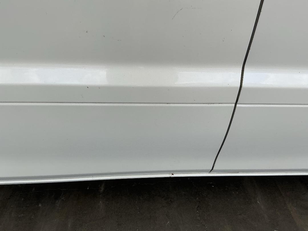 Photo '19' of Toyota Alphard Hybrid