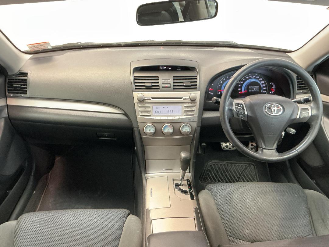 Photo '17' of Toyota Aurion