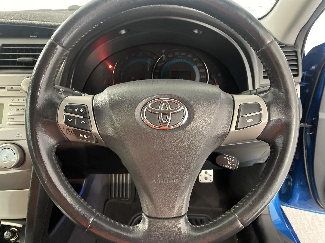 Photo '28' of Toyota Aurion