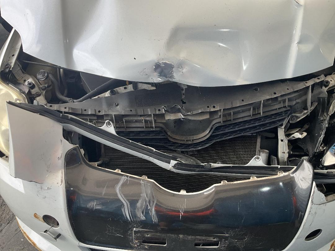 Photo '13' of Toyota Auris