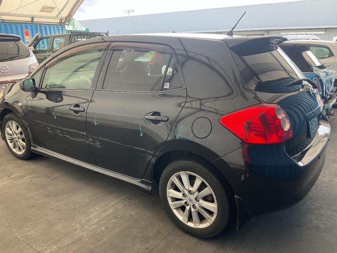 Photo '3' of Toyota Auris Photo '3' of Toyota Auris