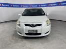 Thumbnail '2' of Toyota Auris