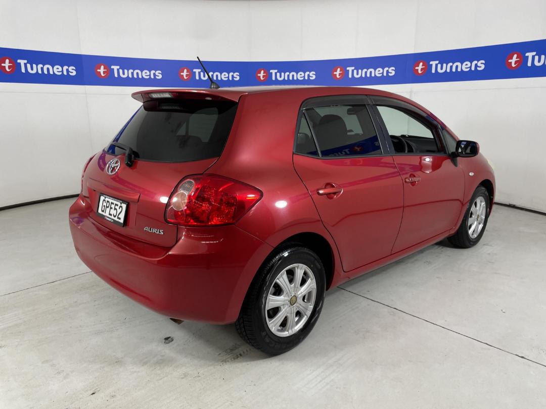 Photo '7' of Toyota Auris Photo '7' of Toyota Auris