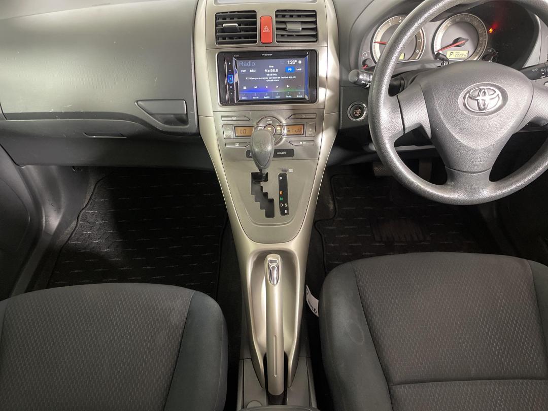 Photo '23' of Toyota Auris Photo '23' of Toyota Auris