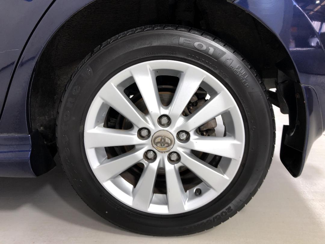 Photo '11' of Toyota Auris