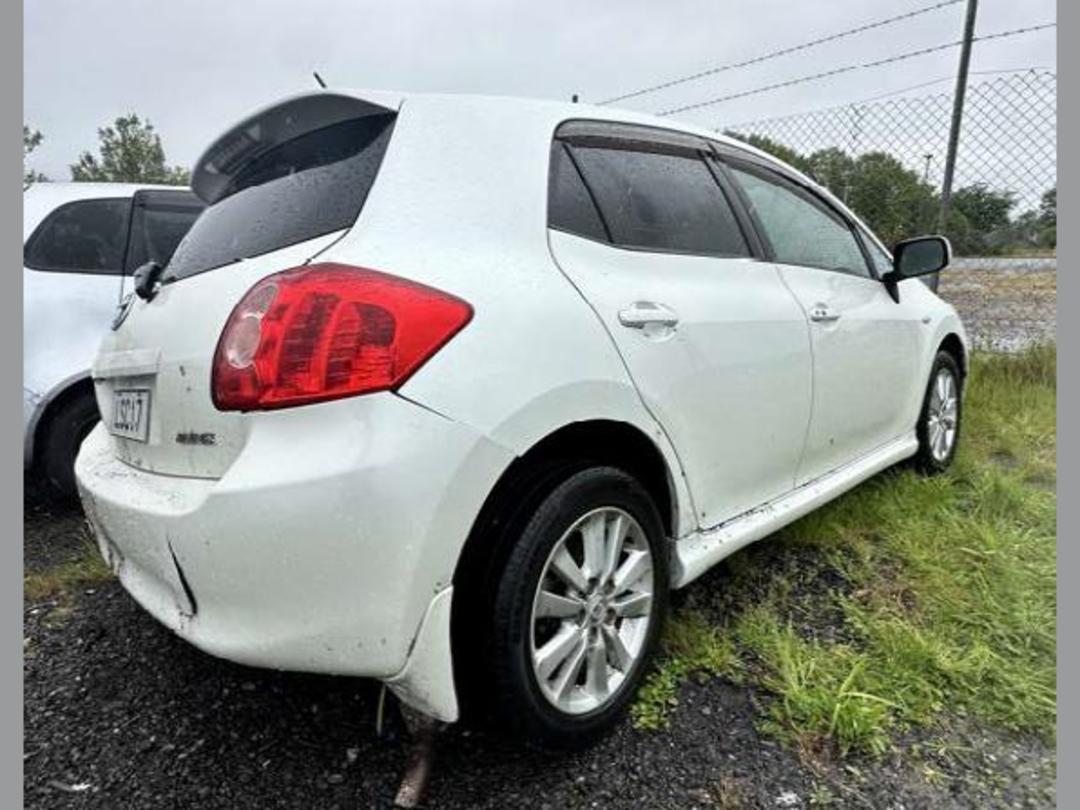 Photo '19' of Toyota Auris