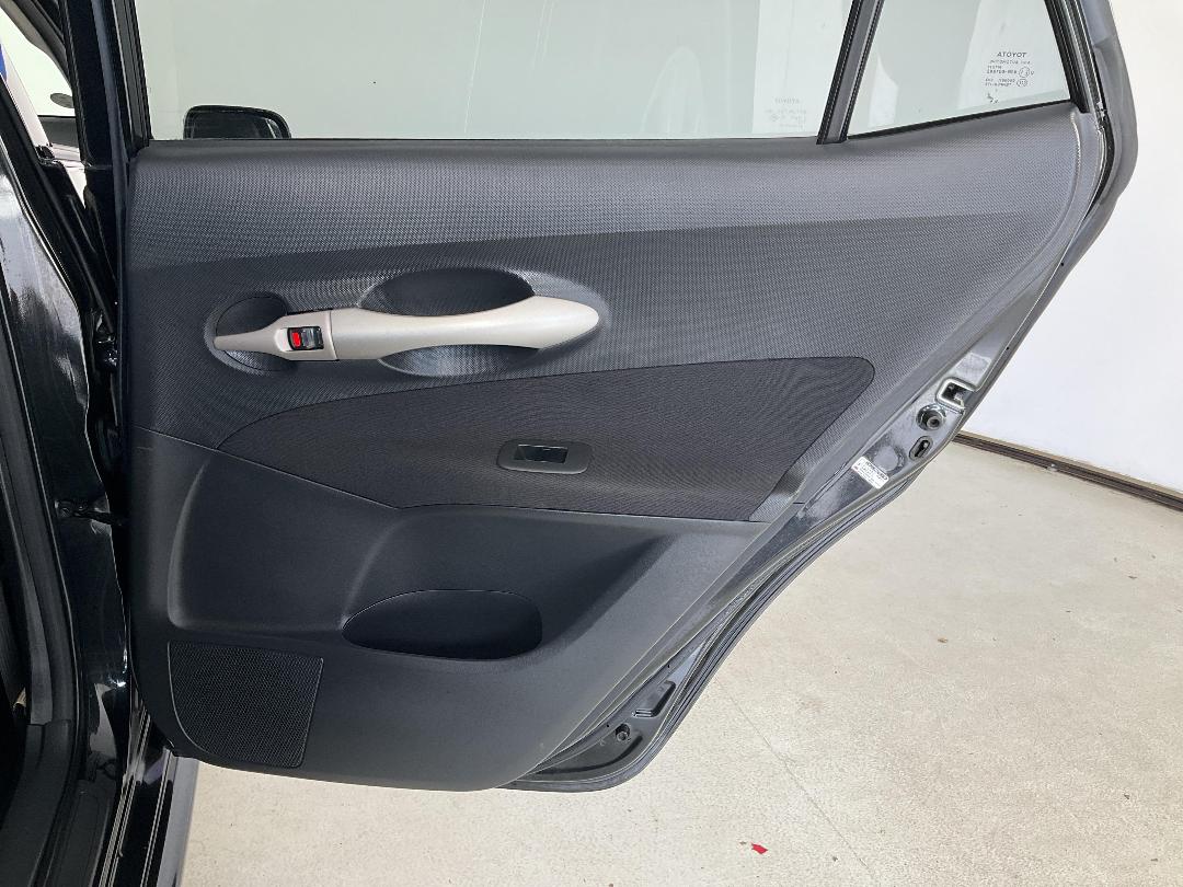 Photo '19' of Toyota Auris