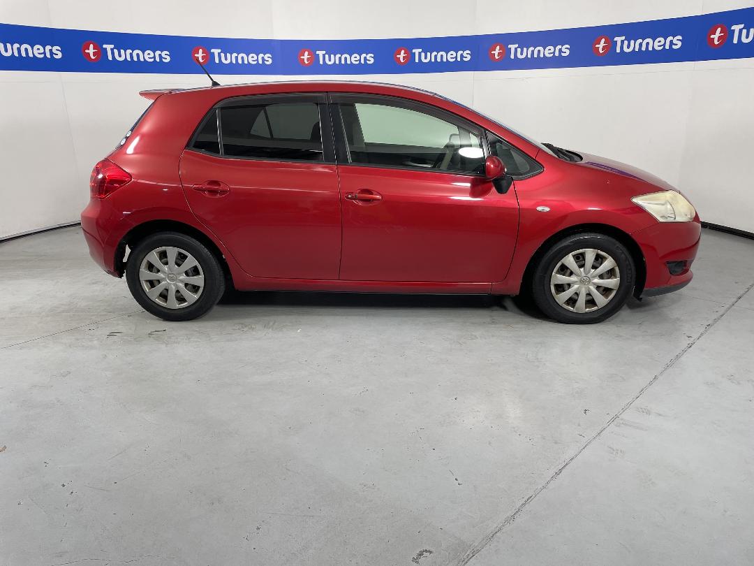 Photo '23' of Toyota Auris