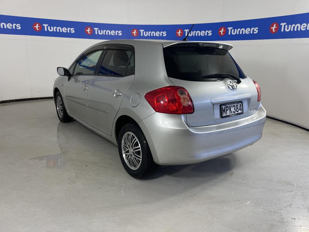 Photo '5' of Toyota Auris