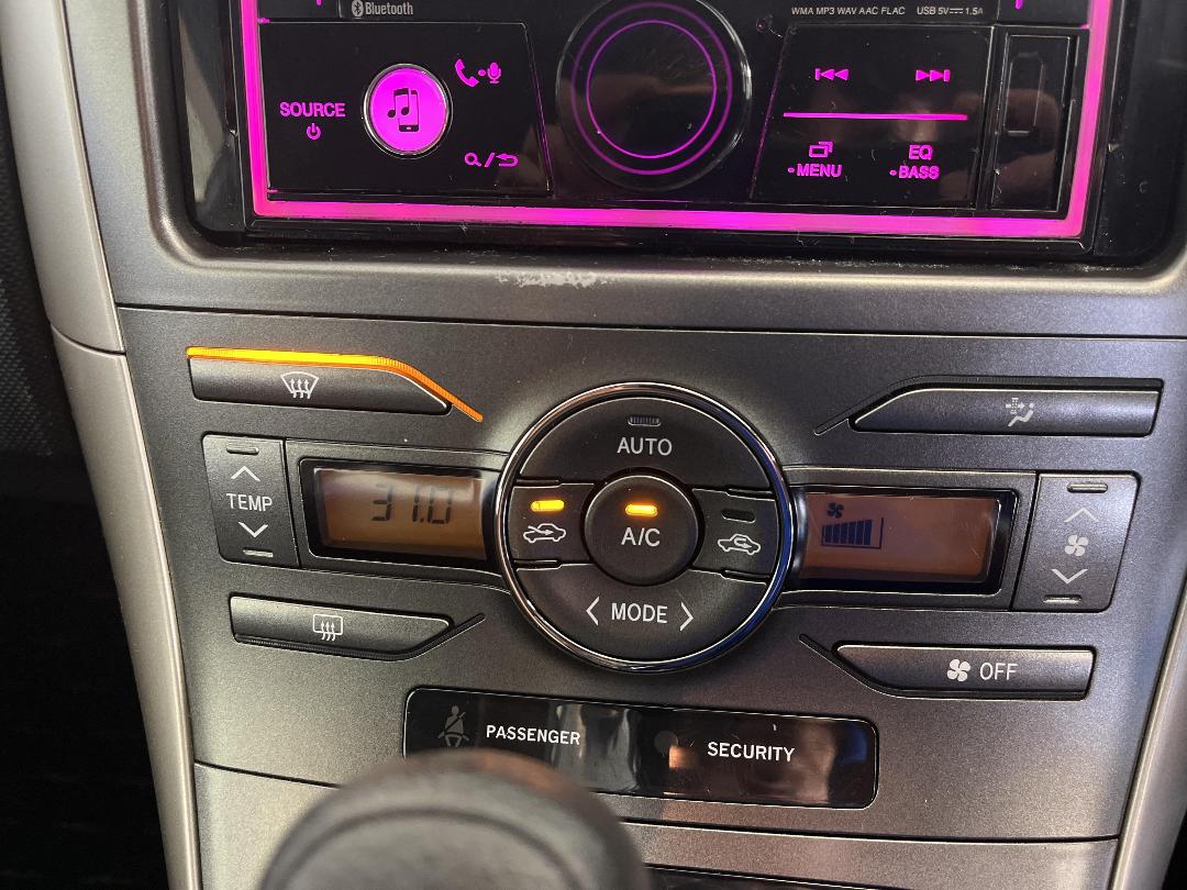 Photo '25' of Toyota Auris