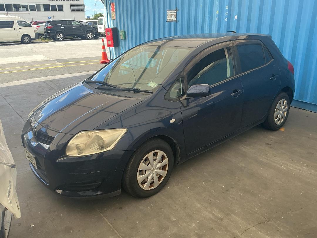 Photo '6' of Toyota Auris