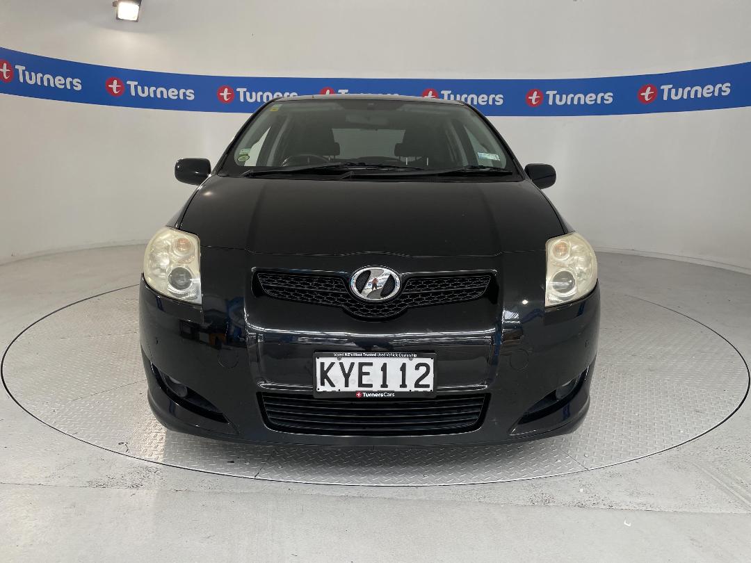 Photo '2' of Toyota Auris Photo '2' of Toyota Auris