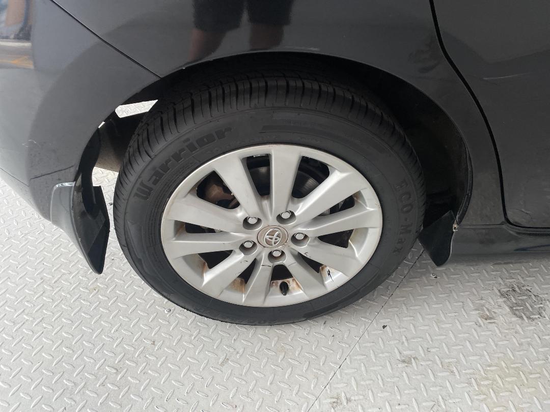 Photo '12' of Toyota Auris Photo '12' of Toyota Auris