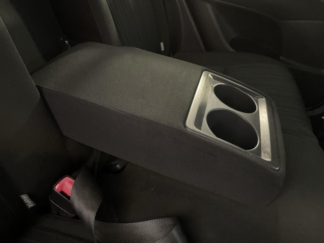 Photo '23' of Toyota Auris Photo '23' of Toyota Auris