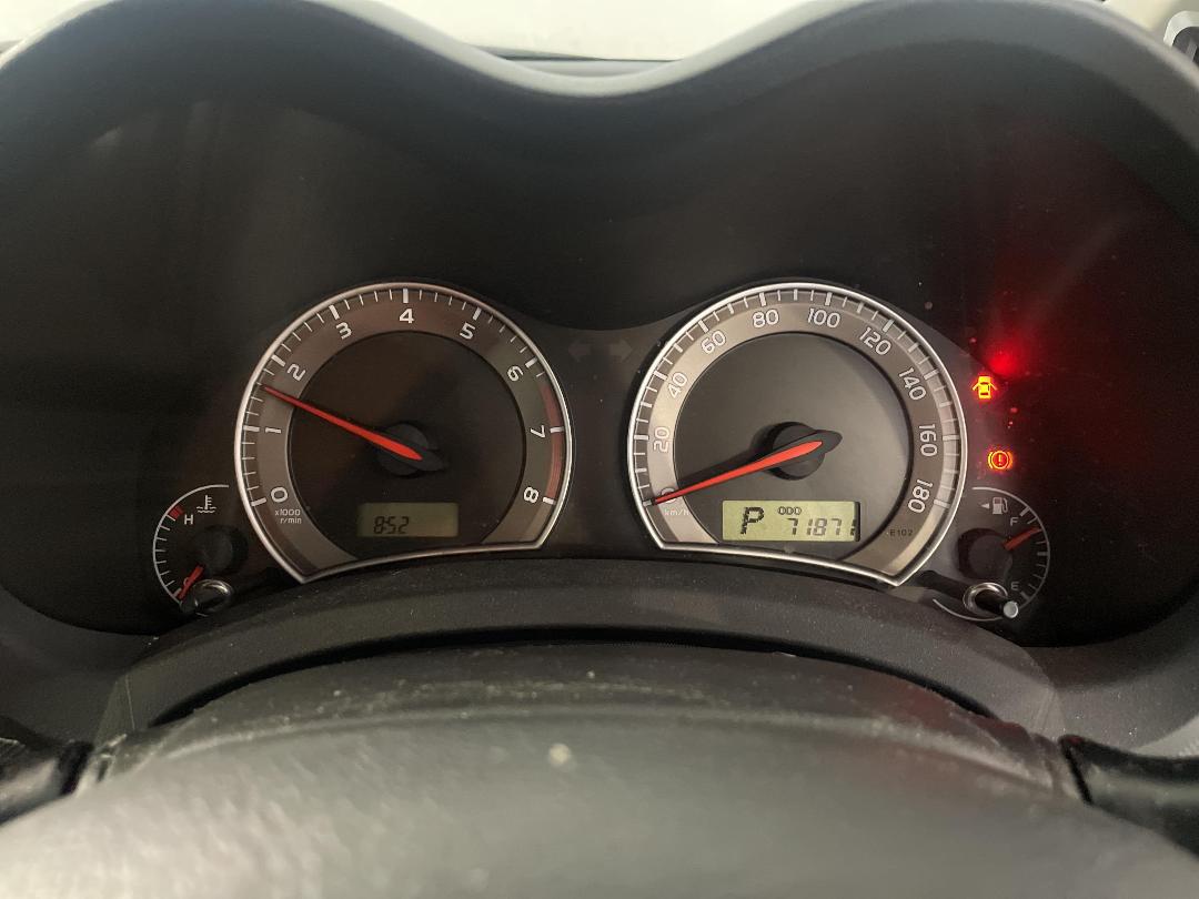 Photo '21' of Toyota Auris