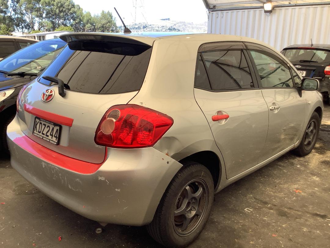 Photo '3' of Toyota Auris