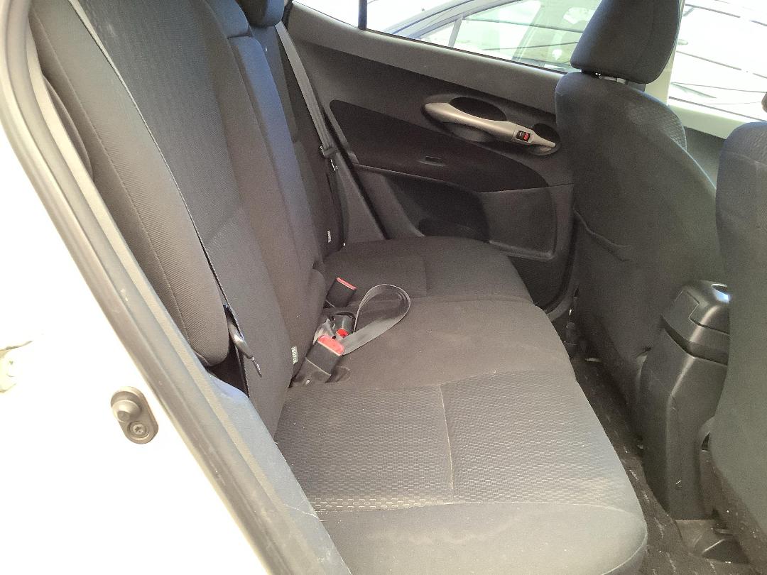 Photo '8' of Toyota Auris