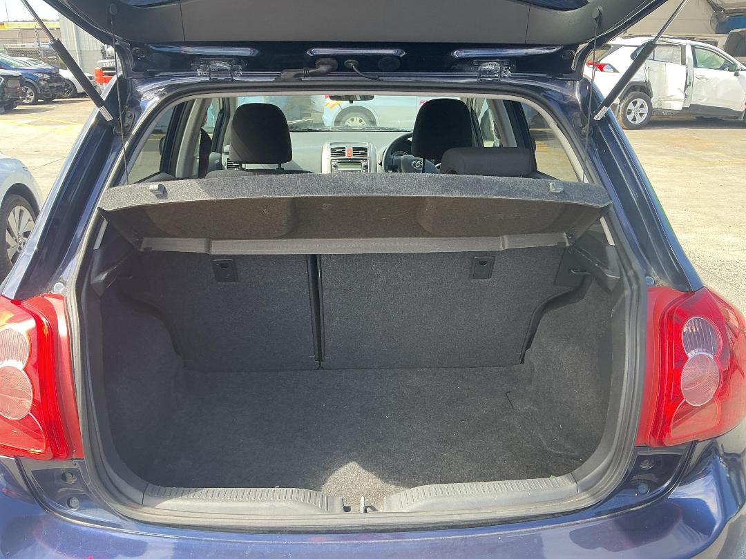 Photo '15' of Toyota Auris Photo '15' of Toyota Auris