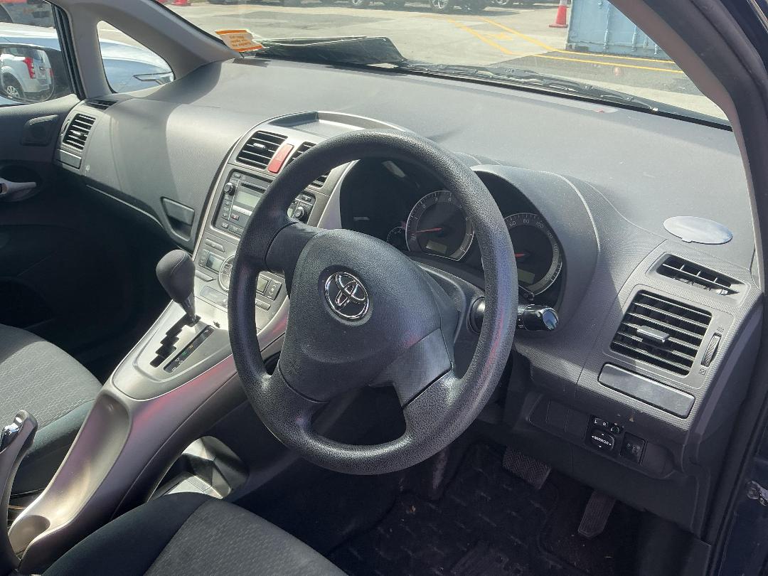 Photo '22' of Toyota Auris Photo '22' of Toyota Auris