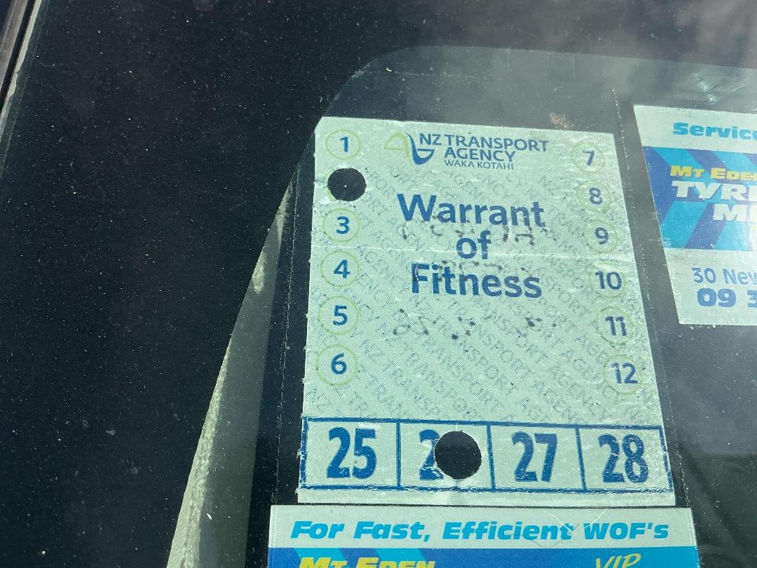 Photo '26' of Toyota Auris Photo '26' of Toyota Auris