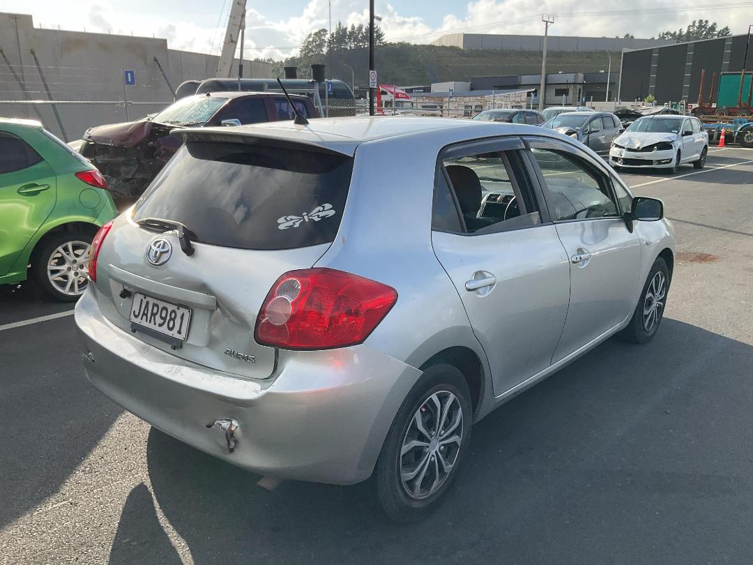 Photo '3' of Toyota Auris