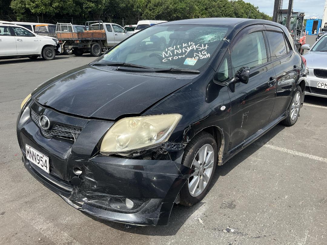 Photo '2' of Toyota Auris Photo '2' of Toyota Auris