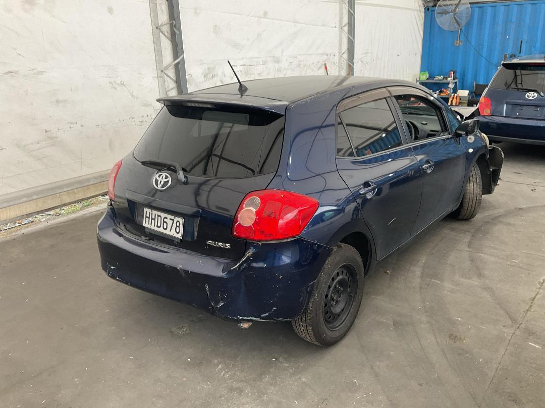 Photo '13' of Toyota Auris Photo '13' of Toyota Auris