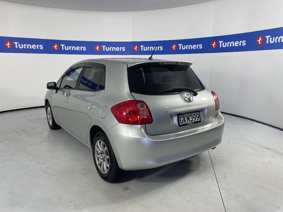 Photo '5' of Toyota Auris